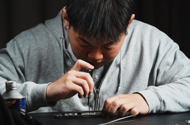 iphone換電池示意圖