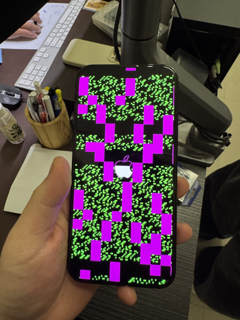 嚴重的螢幕閃爍，需盡快送修